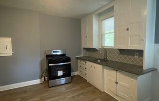 3 beds, 1 bath, $1,575