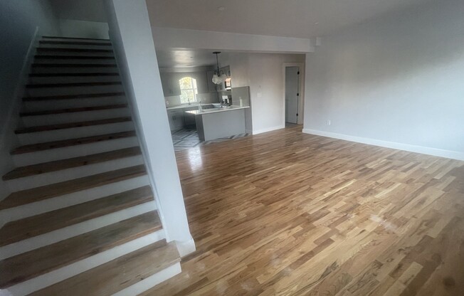 4 beds, 2 baths, 2,851 sqft, $3,900, Unit 2