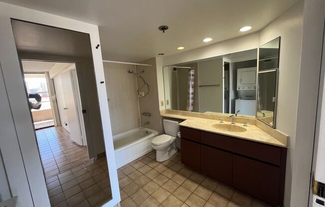 1 bed, 1 bath, $2,950