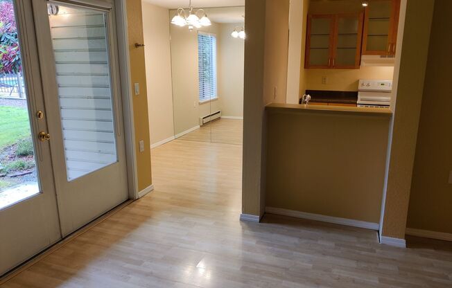 Gorgeous ground floor 1 bedroom condo