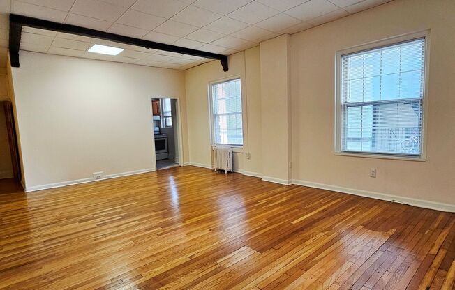 1 bed, 1 bath, 550 sqft, $1,500, Unit 103