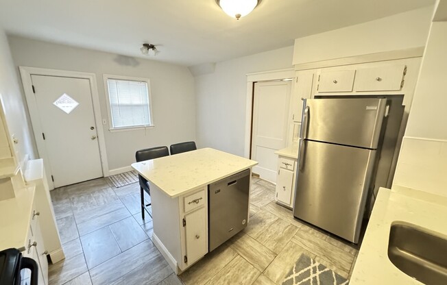 214 COMMONWEALTH AVE