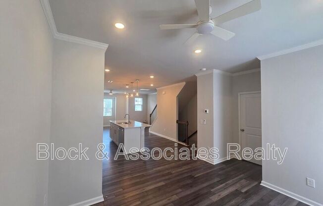 451 CAROLINA SPG BLVD
