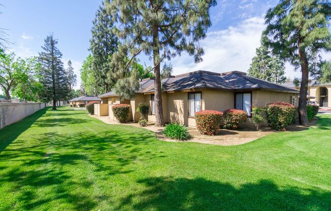 3 beds, 2 baths, $1,750, Unit 243