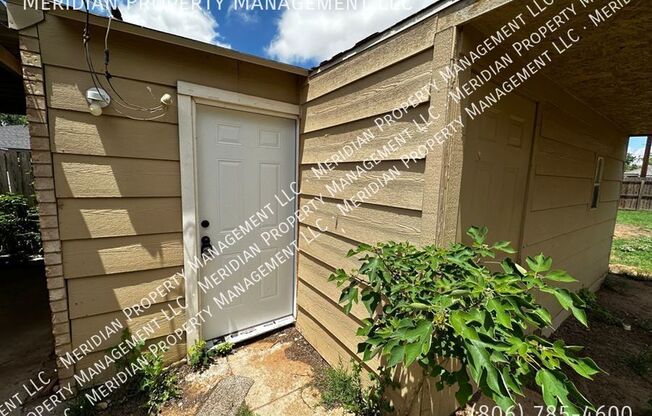 3218 BAYLOR ST