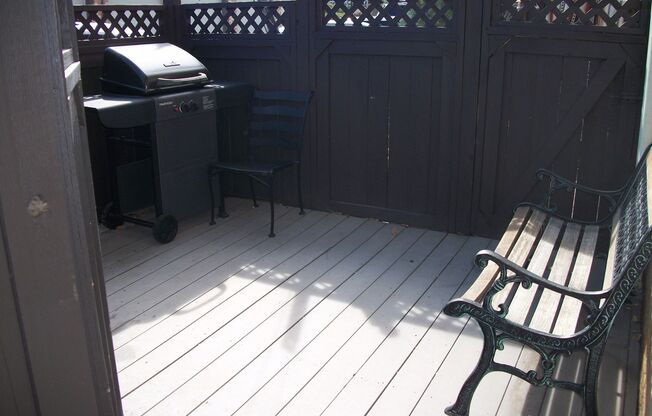 2 beds, 1 bath, 650 sqft, $1,935, Unit 680-110
