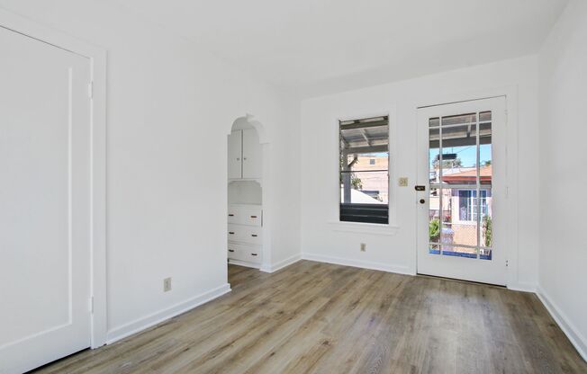 Charming 1-Bedroom Apartment in a Quiet Duplex