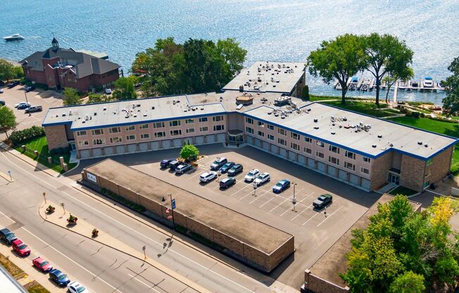 2 beds, 2 baths, 1,078 sqft, $2,600, Unit 132