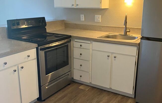 1 bed, 1 bath, 519 sqft, $1,395, Unit 22