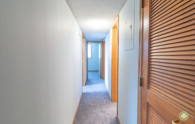 3 beds, 2 baths, 1,350 sqft, $1,460, Unit C-70
