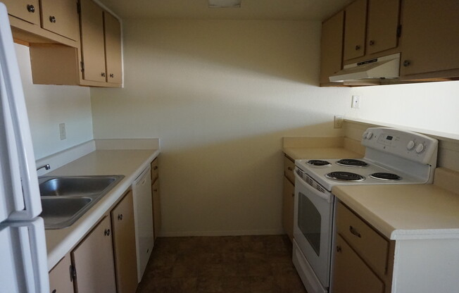 2 beds, 1.5 baths, $1,250