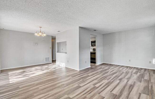 4907 LK RDG RD