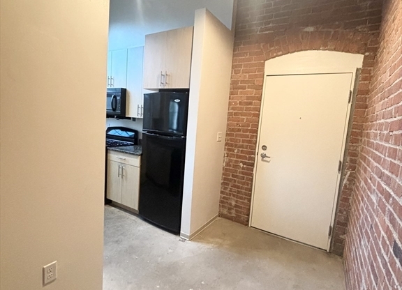 88 GERRISH AVE