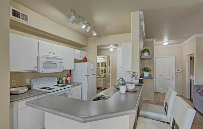 Welcome to Mozaic at Steele Park Apartment Homes