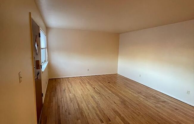 1 bed, 1 bath, 674 sqft, $1,850, Unit 98 C1