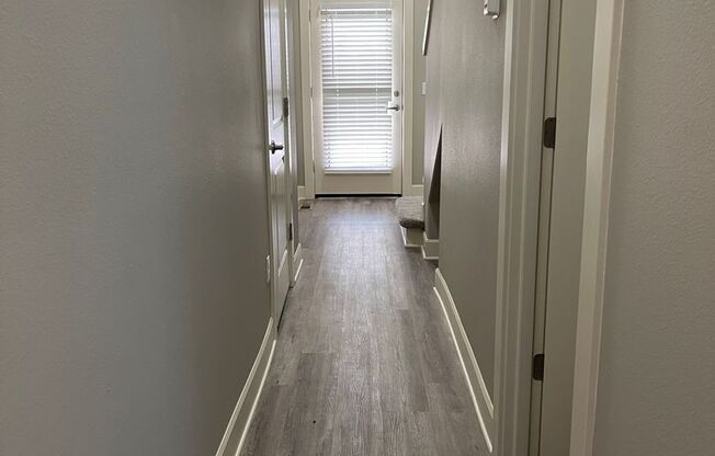 2 beds, 2.5 baths, 1,274 sqft, $2,475, Unit 81