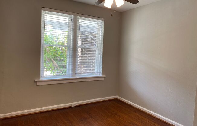 2 beds, 1 bath, $1,500