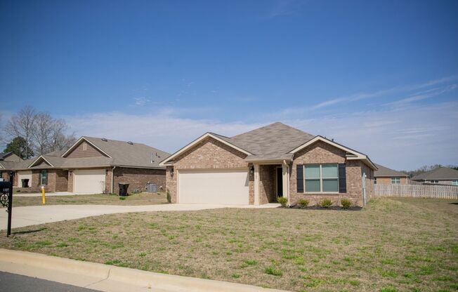 Three bedroom, Two bathroom rental in Cullman City