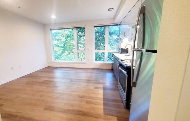 1 bed, 1 bath, 550 sqft, $2,295, Unit 403
