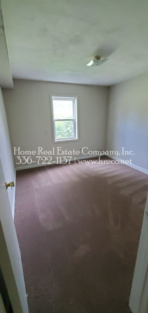 Cambridge Apartments | 605 W. 23rd Street Apt A