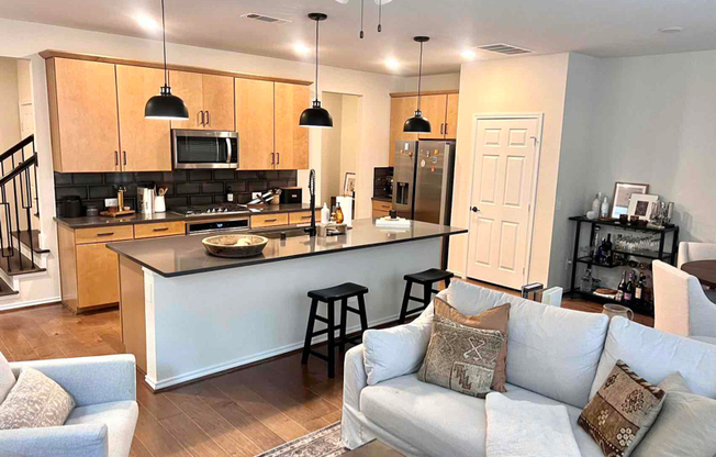 10408 MARSTON VINEYARD DR