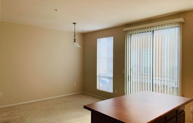 2 beds, 2.5 baths, $1,750, Unit UNIT 173