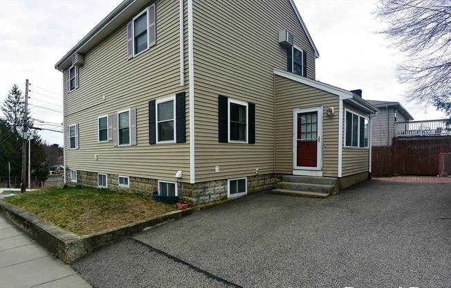 56 Westminster Ave