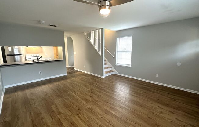 RENOVATED 3/3 w/ Washer/Dryer, Fenced Yard, & More! Available NOW for $1400/month!