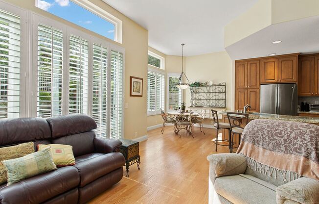 2 beds, 2 baths, $4,995