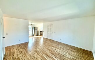 2 beds, 1 bath, $2,295, Unit Unit C