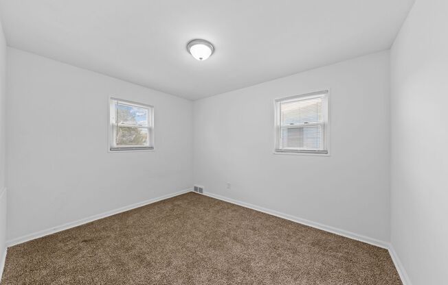 3 beds, 1 bath, $1,399