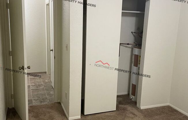 1 bed, 1 bath, 458 sqft, $895, Unit 1121-303