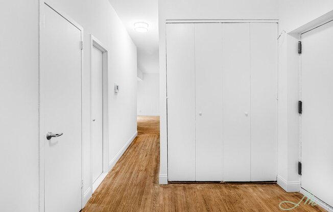 1 bed, 1 bath, $5,300, Unit 3G