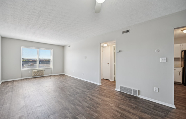 Tamarack Arms Apartments