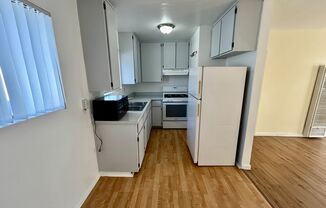 1 bed, 1 bath, $2,250, Unit #B