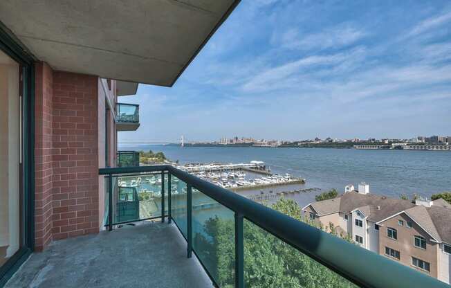 Balcony overlooking the water at Windsor at Mariners, Edgewater, NJ
