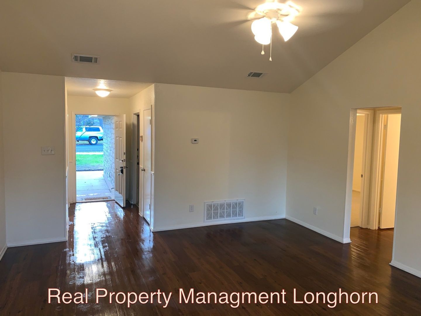 Beautifully Renovated 4/2 One story Georgetown Property.