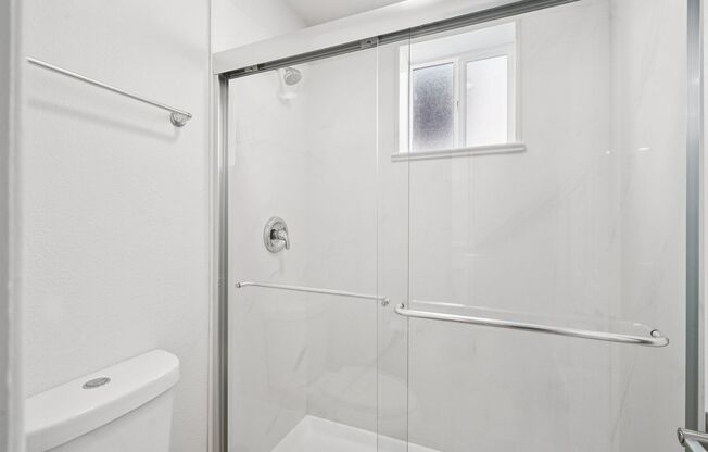 1 bed, 1 bath, 550 sqft, $1,549, Unit 44