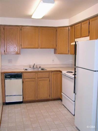 1 bed, 1 bath, 490 sqft, $1,350, Unit 112