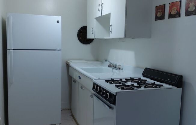 31 E. 31st St.