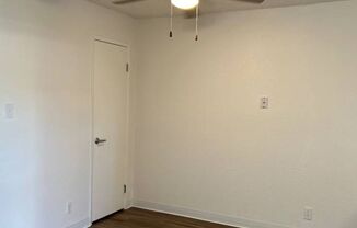 Move-In Special - Rosewood Village