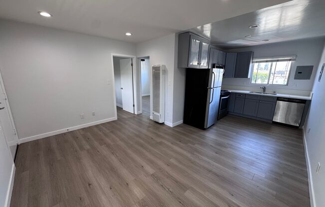 2727 Abbot Kinney
