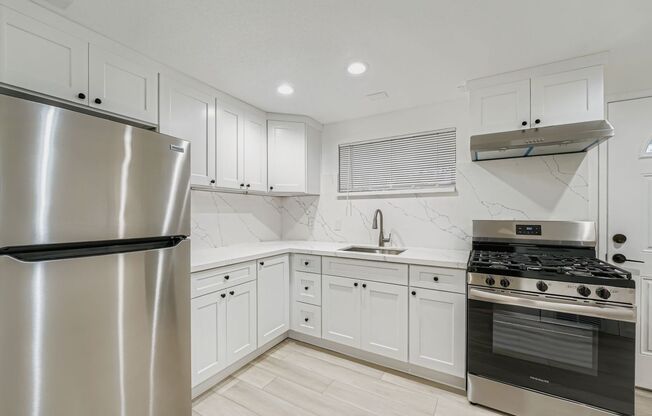 Shorewood Place 1035