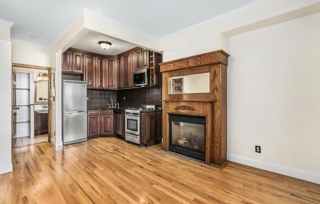 235 W 137 ST