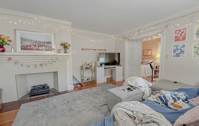 287 FOSTER ST
