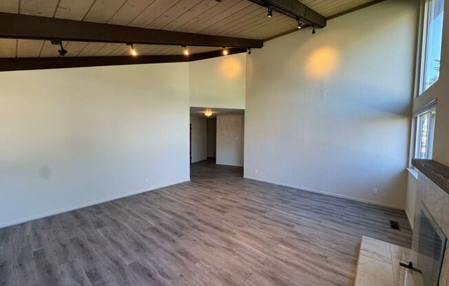 Beautifully Updated 3-Bedroom Home – First Time on the Rental Market!