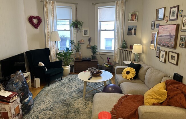 1681 Commonwealth Ave