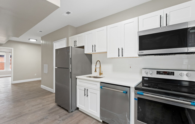 1 bed, 1 bath, $1,099, Unit 3