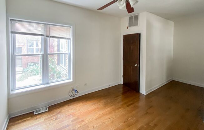 Studio, 1 bath, 460 sqft, $1,810, Unit 857-1S