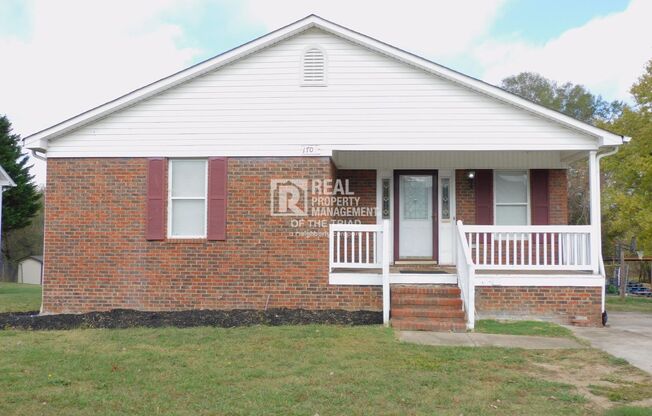 *Move in Special* Spacious 3BR/3.5BA with Finished Basement in Greensboro!!